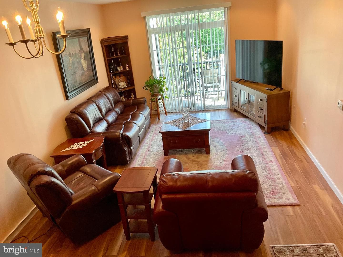 350 W Elm Street #3213 photo 6