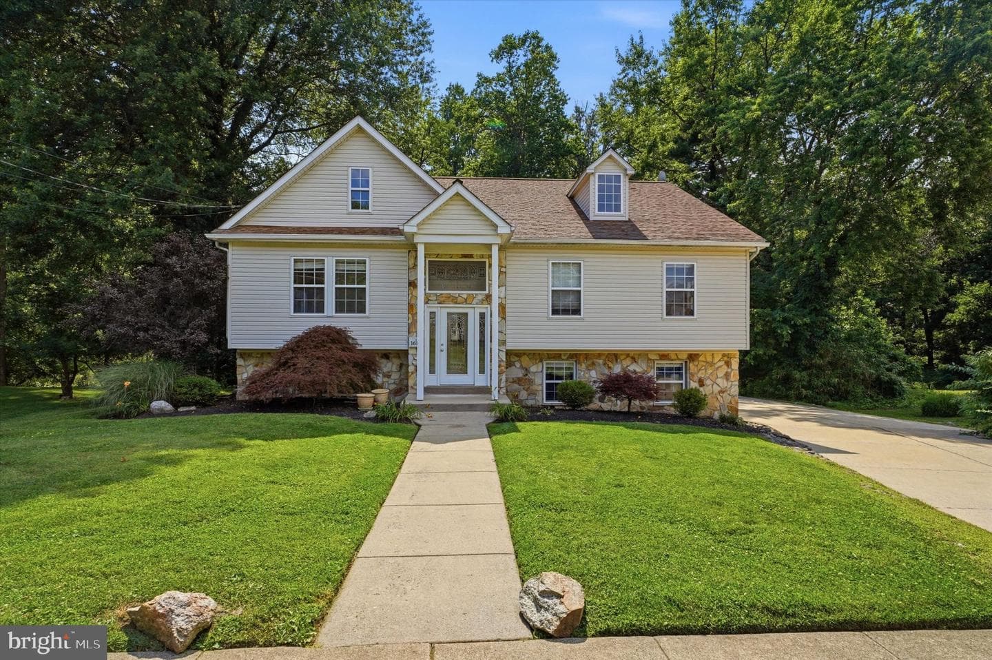 1616 Patricia Avenue, Willow Grove