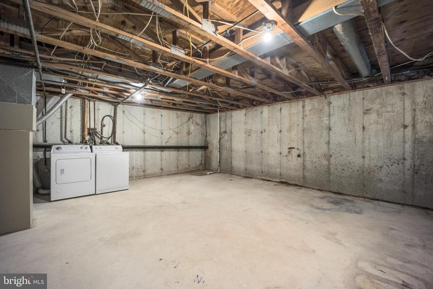 307 Wendover Drive photo 29