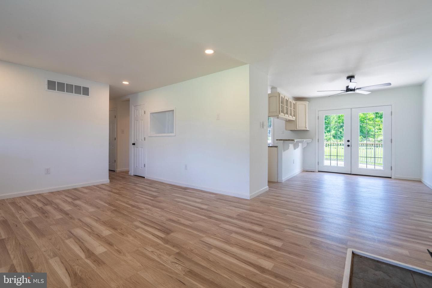 1180 Station Road photo 11