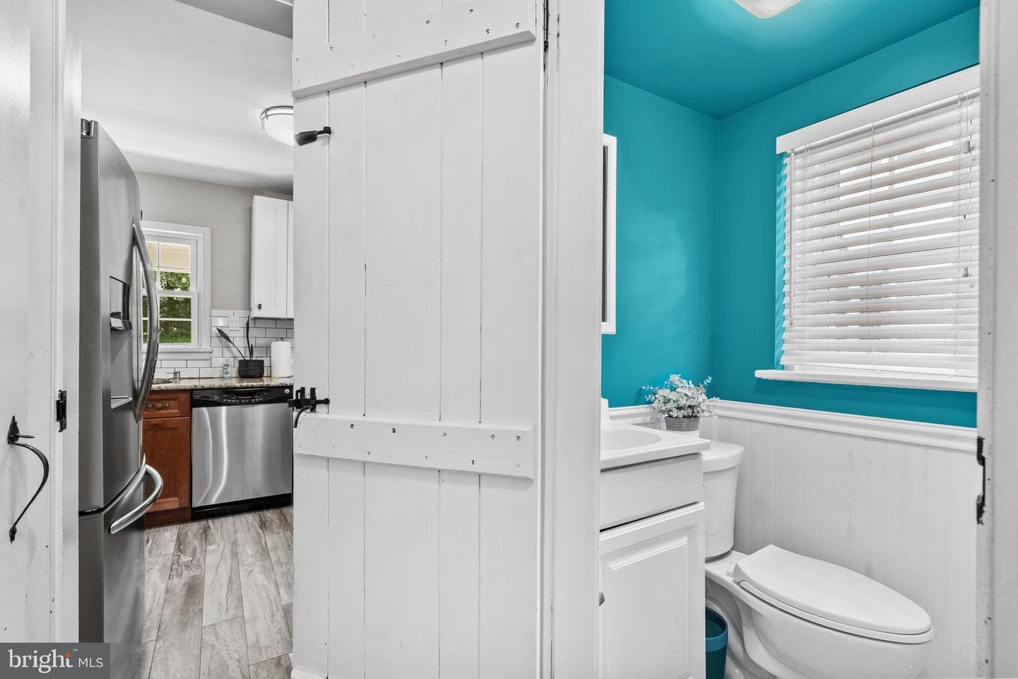 108 E Waverly Road photo 13