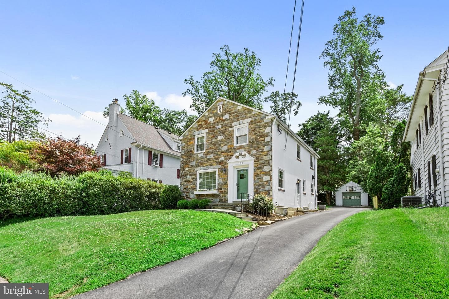 108 E Waverly Road, Wyncote