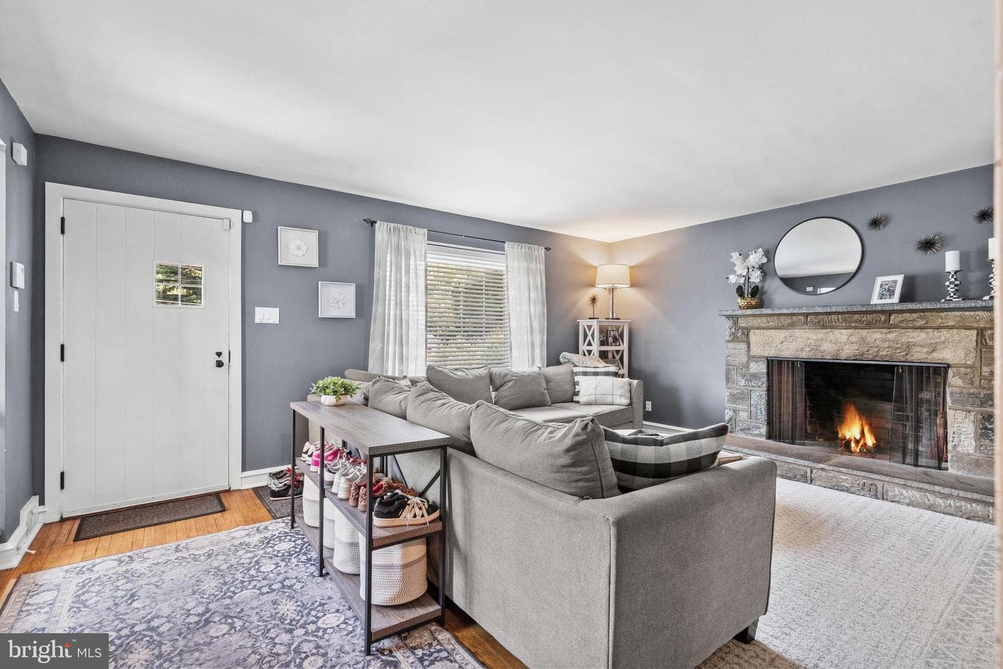 108 E Waverly Road photo 4