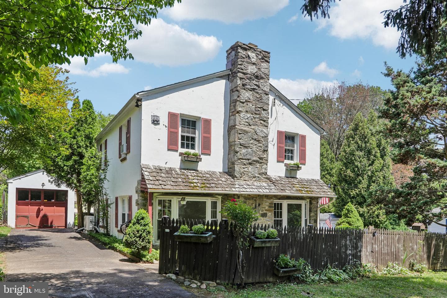 647 Pinney Road