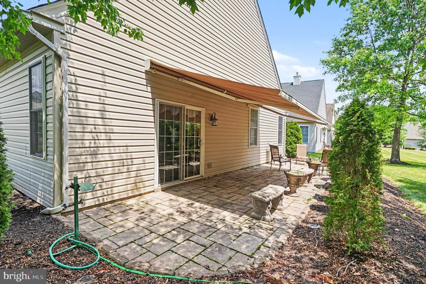 290 Kingsfield Drive photo 32