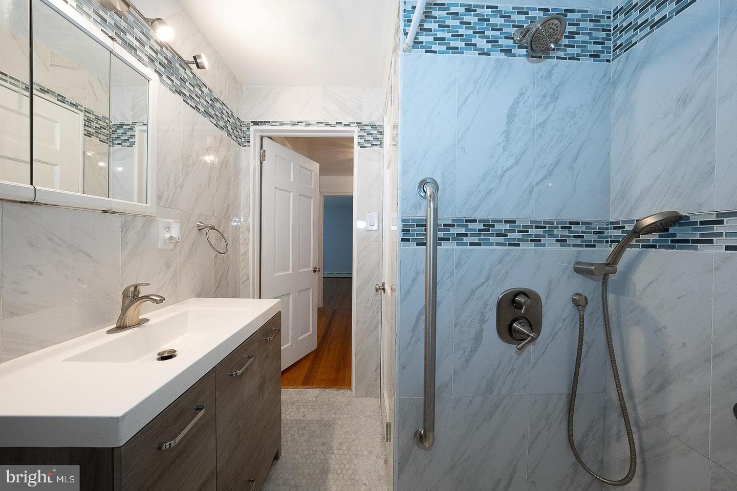 201 Abbeyview Avenue photo 26