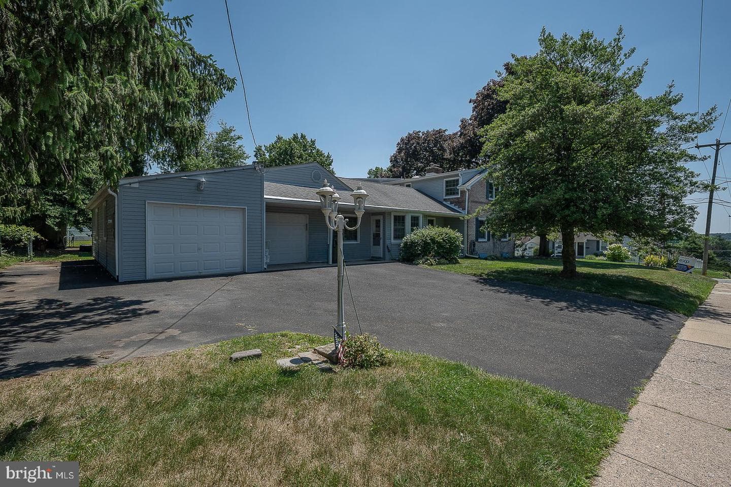 201 Abbeyview Avenue photo 39