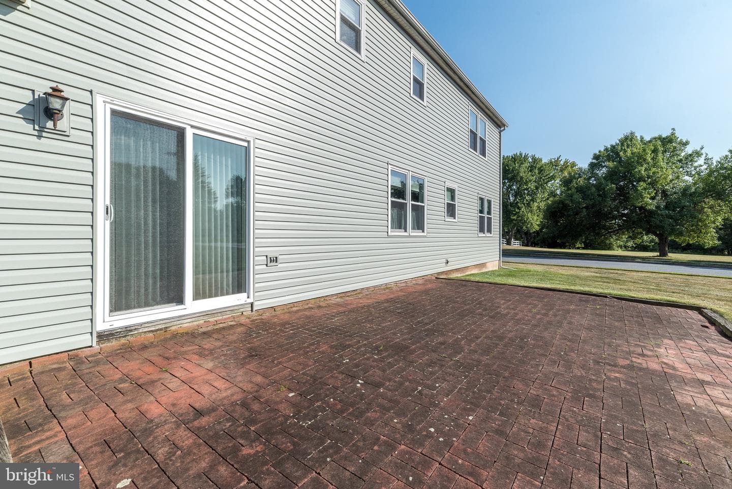 140 Elio Circle photo 24