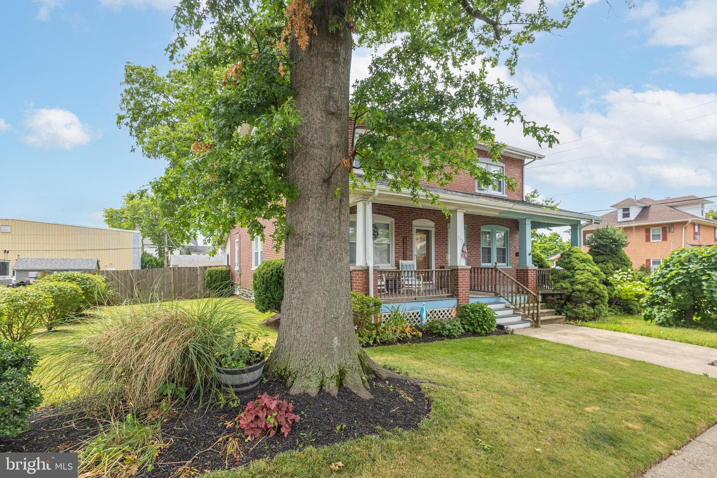 742 W Third Street