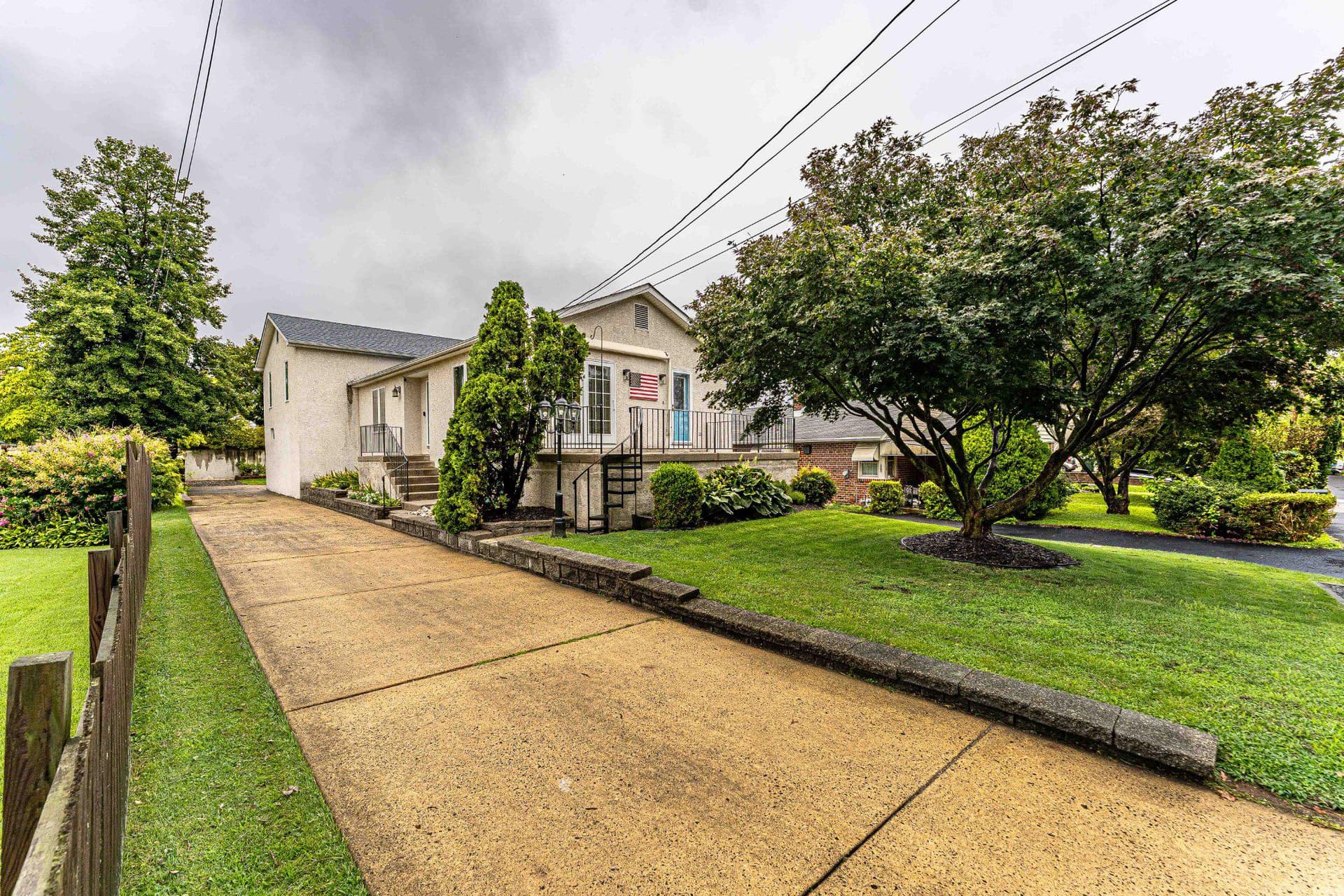212 Zane Avenue photo 1