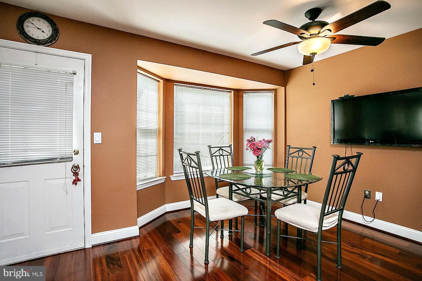 1304 Reagan Court photo 7