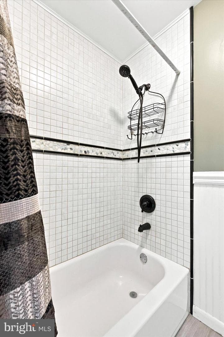 627 General Armstrong Road photo 23