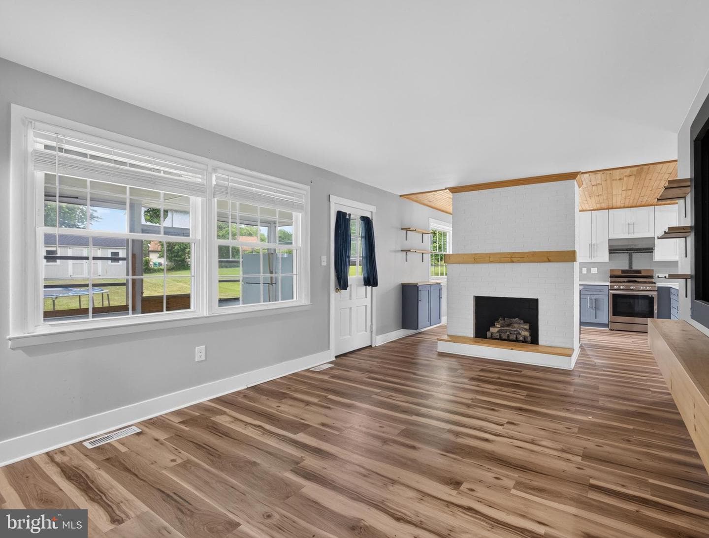 1741 Bantry Drive photo 10
