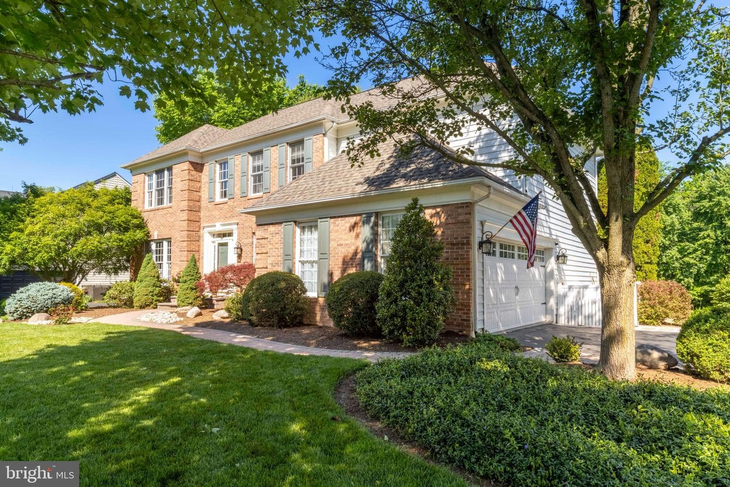 335 Sun Valley Drive photo 3