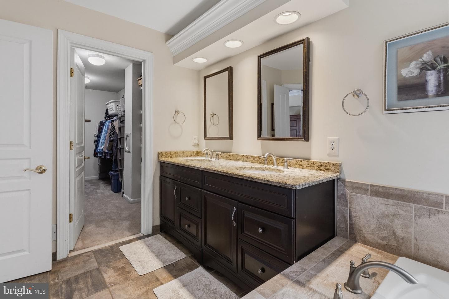 335 Sun Valley Drive photo 35