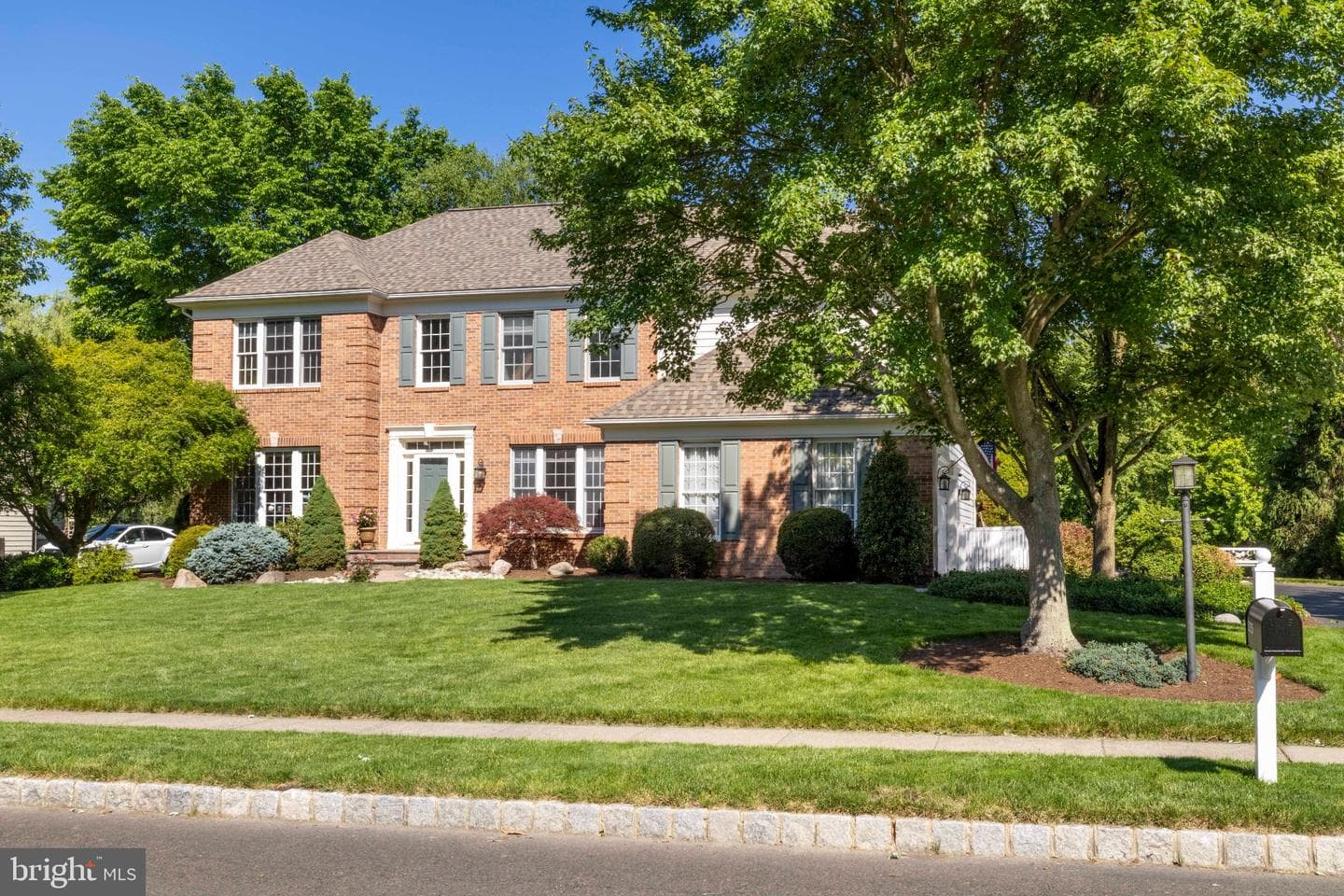 335 Sun Valley Drive photo 4