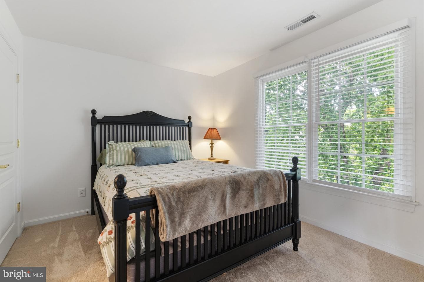 335 Sun Valley Drive photo 40