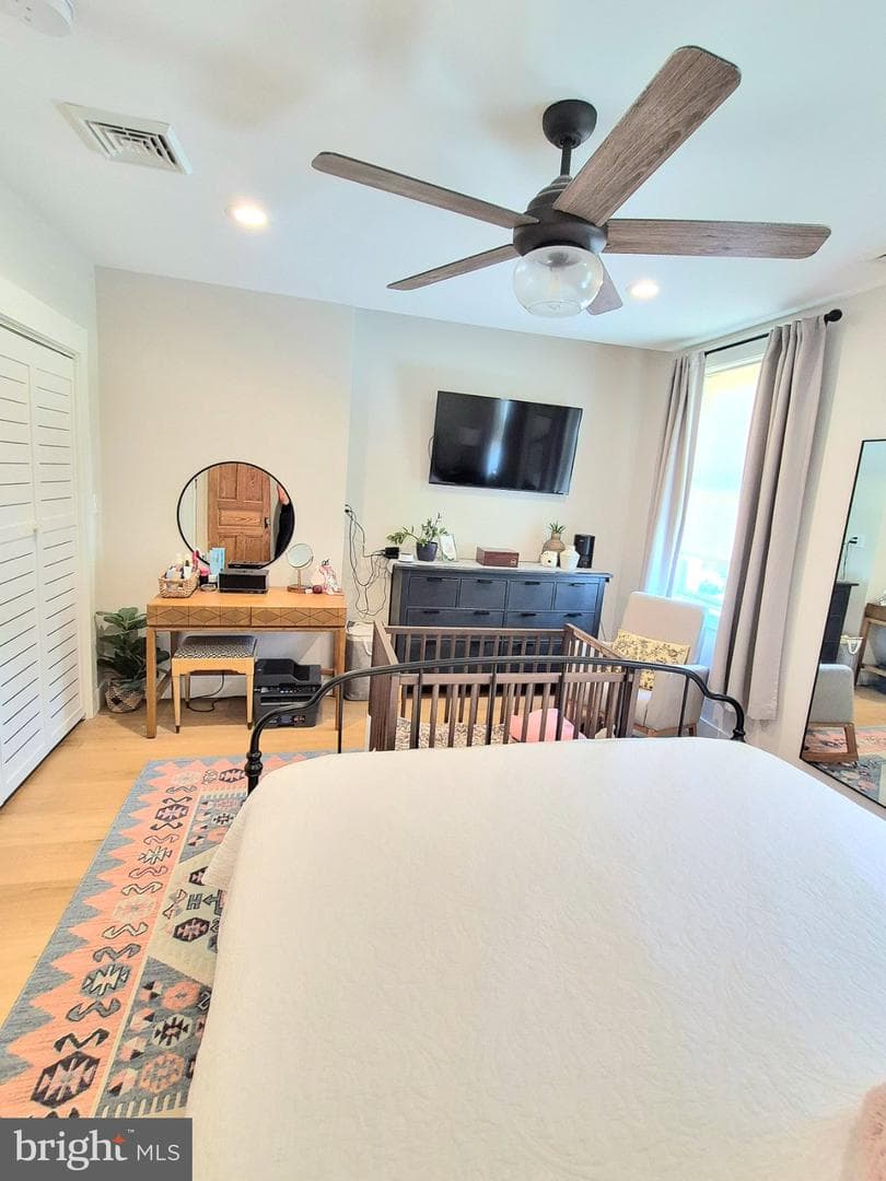 54 Blake Avenue photo 39