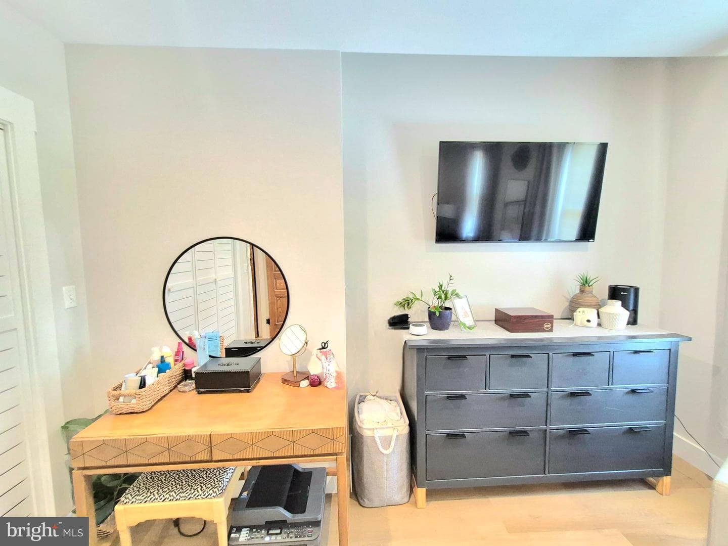 54 Blake Avenue photo 42