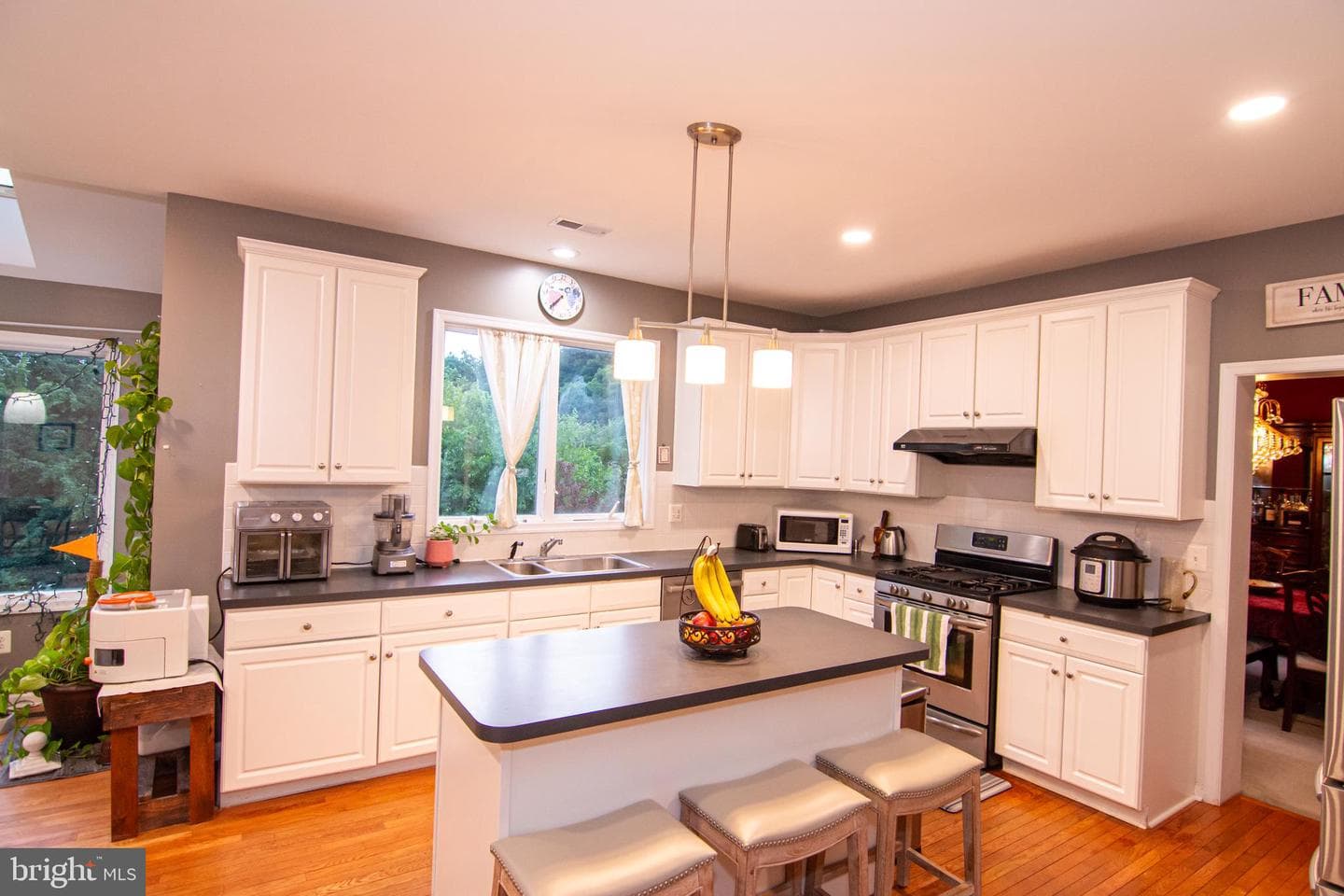1410 Merlin Circle photo 9