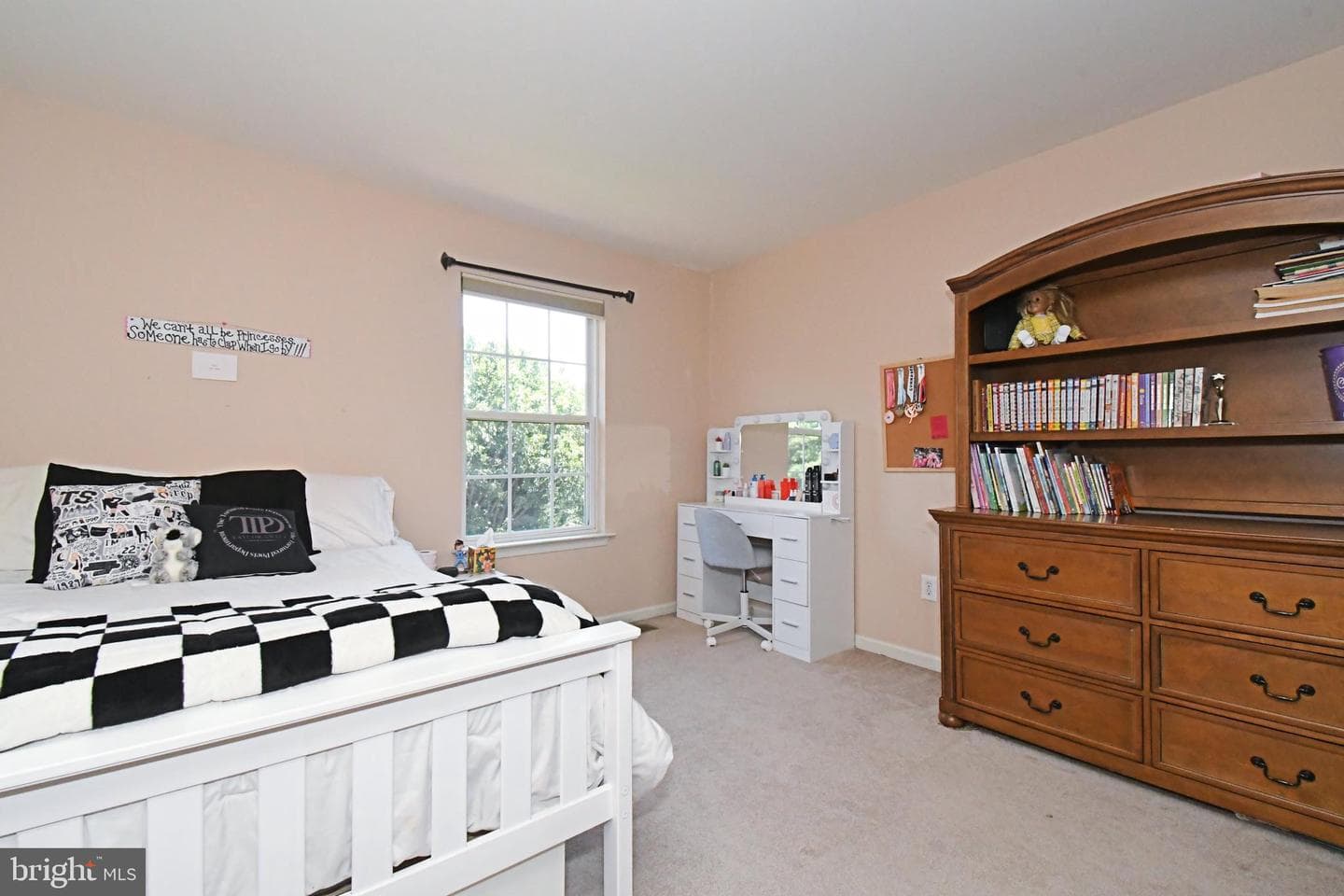 64 Hunt Club Drive photo 29