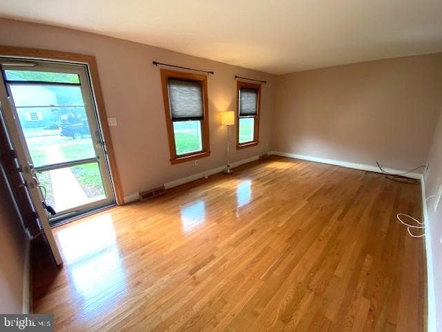 834 Jackson Street photo 1