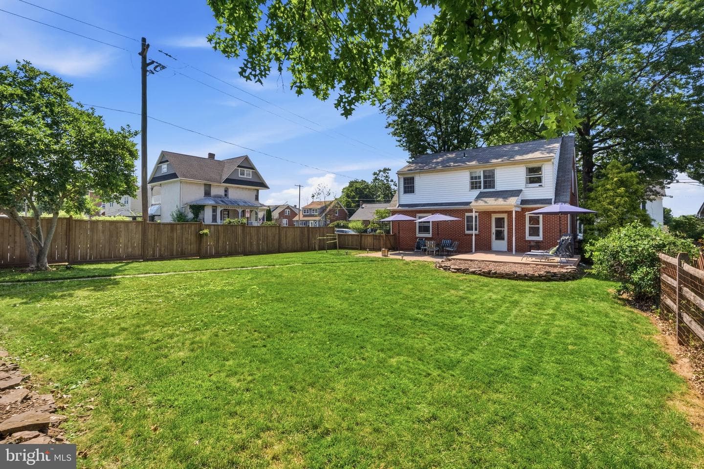 198 W Lincoln Avenue photo 36