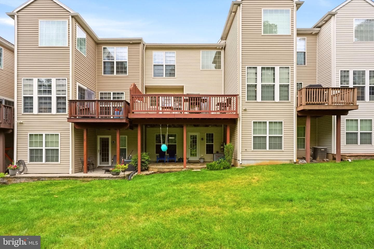 238 Hudson Drive photo 61