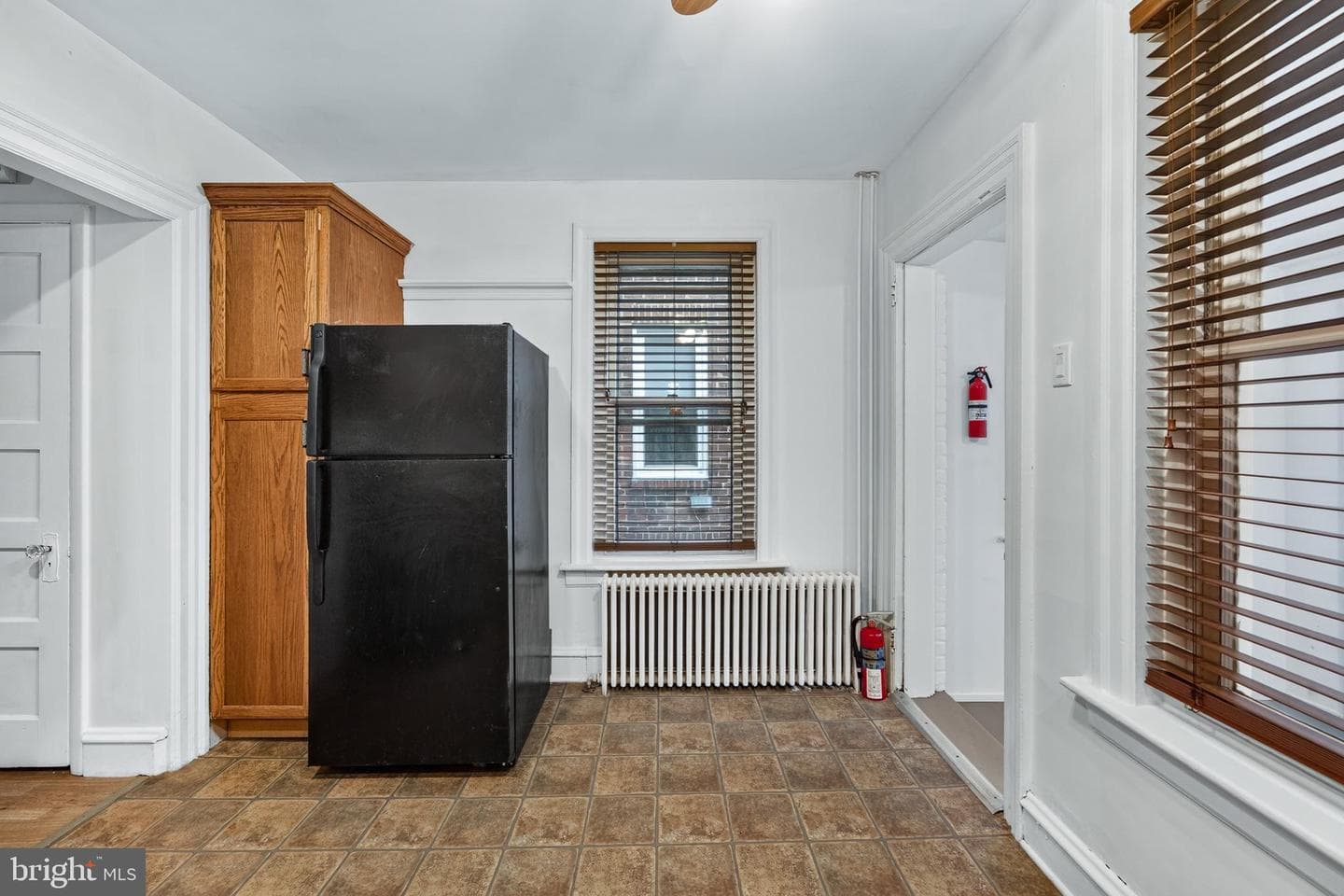 1137 South Street photo 16