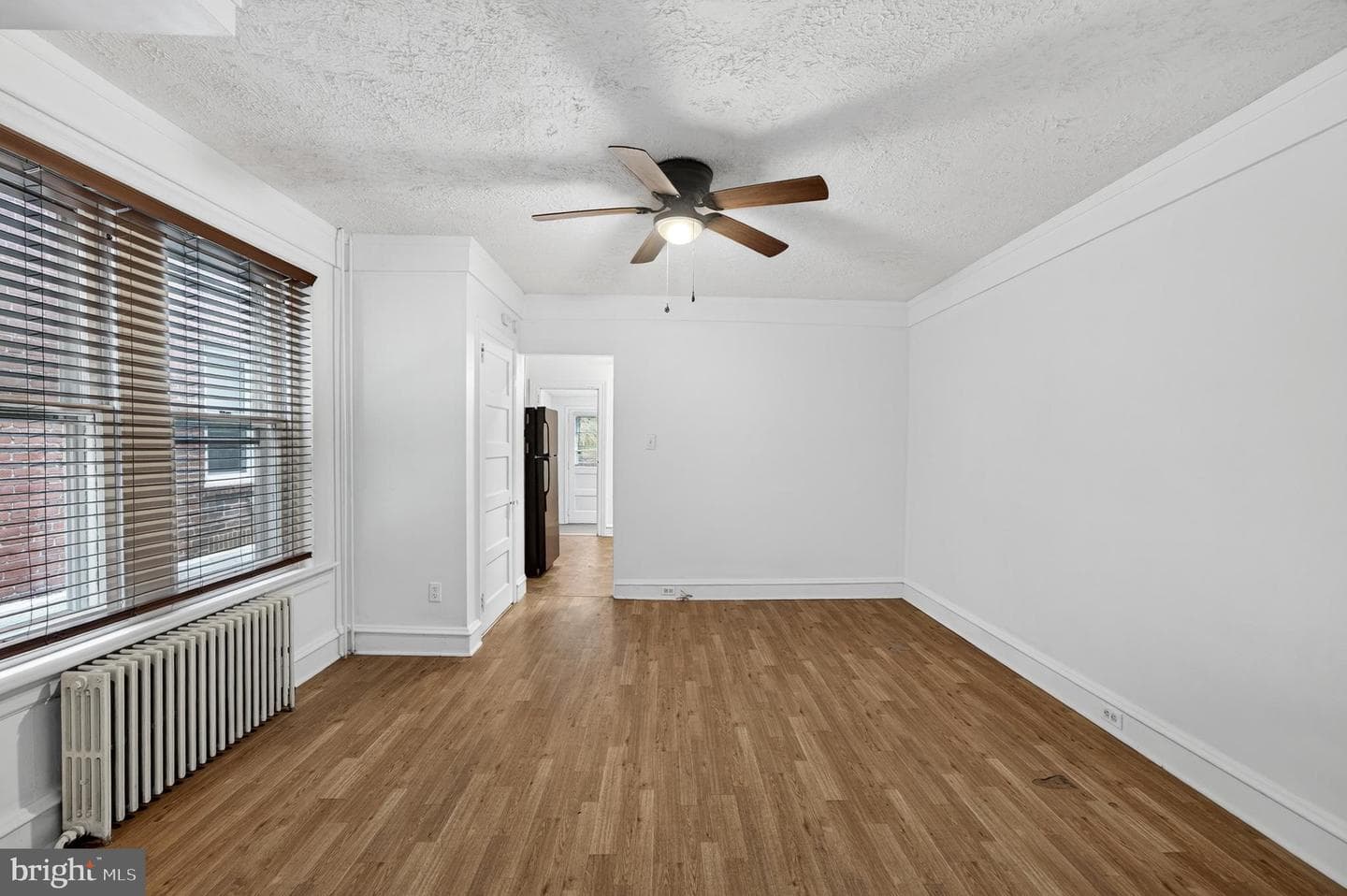1137 South Street photo 20