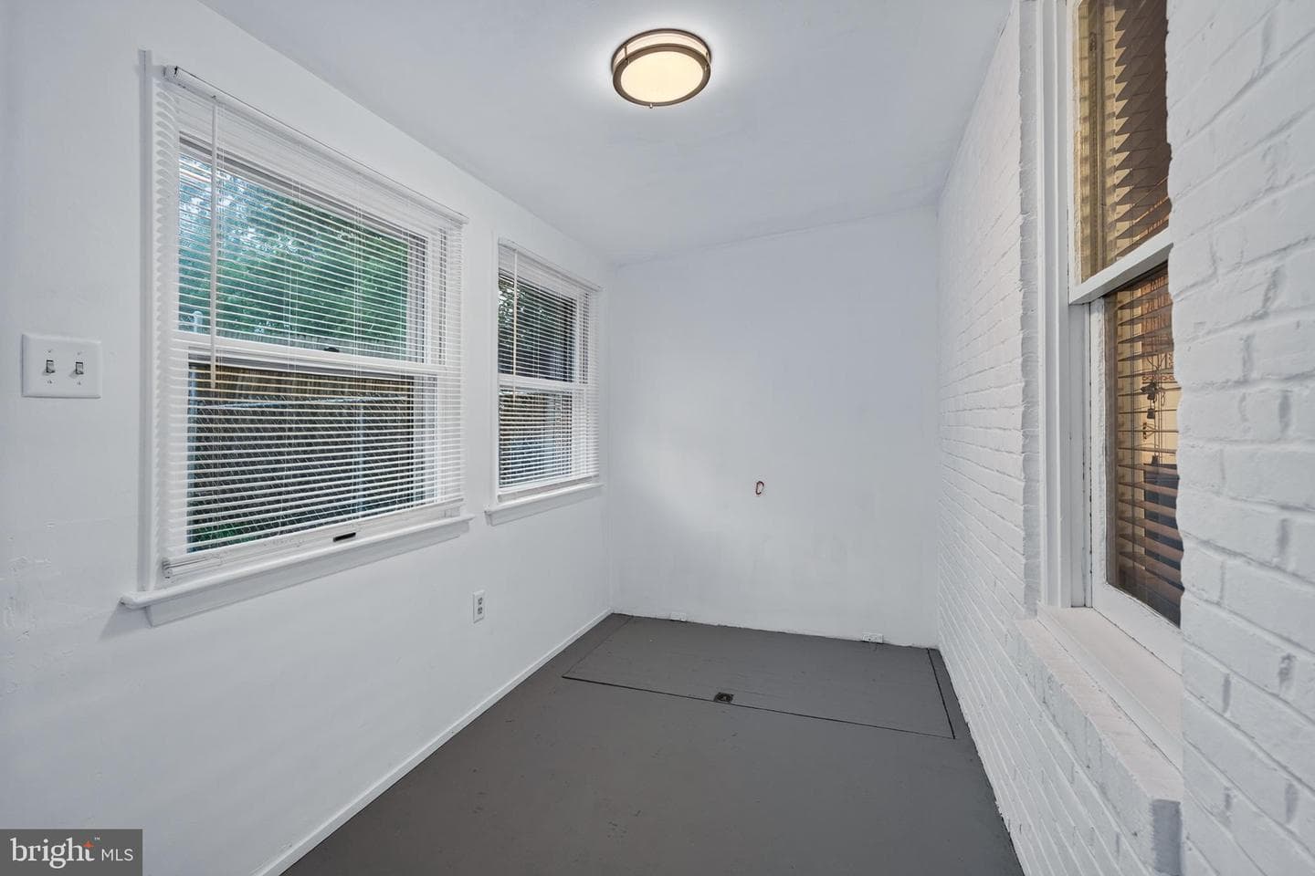 1137 South Street photo 24