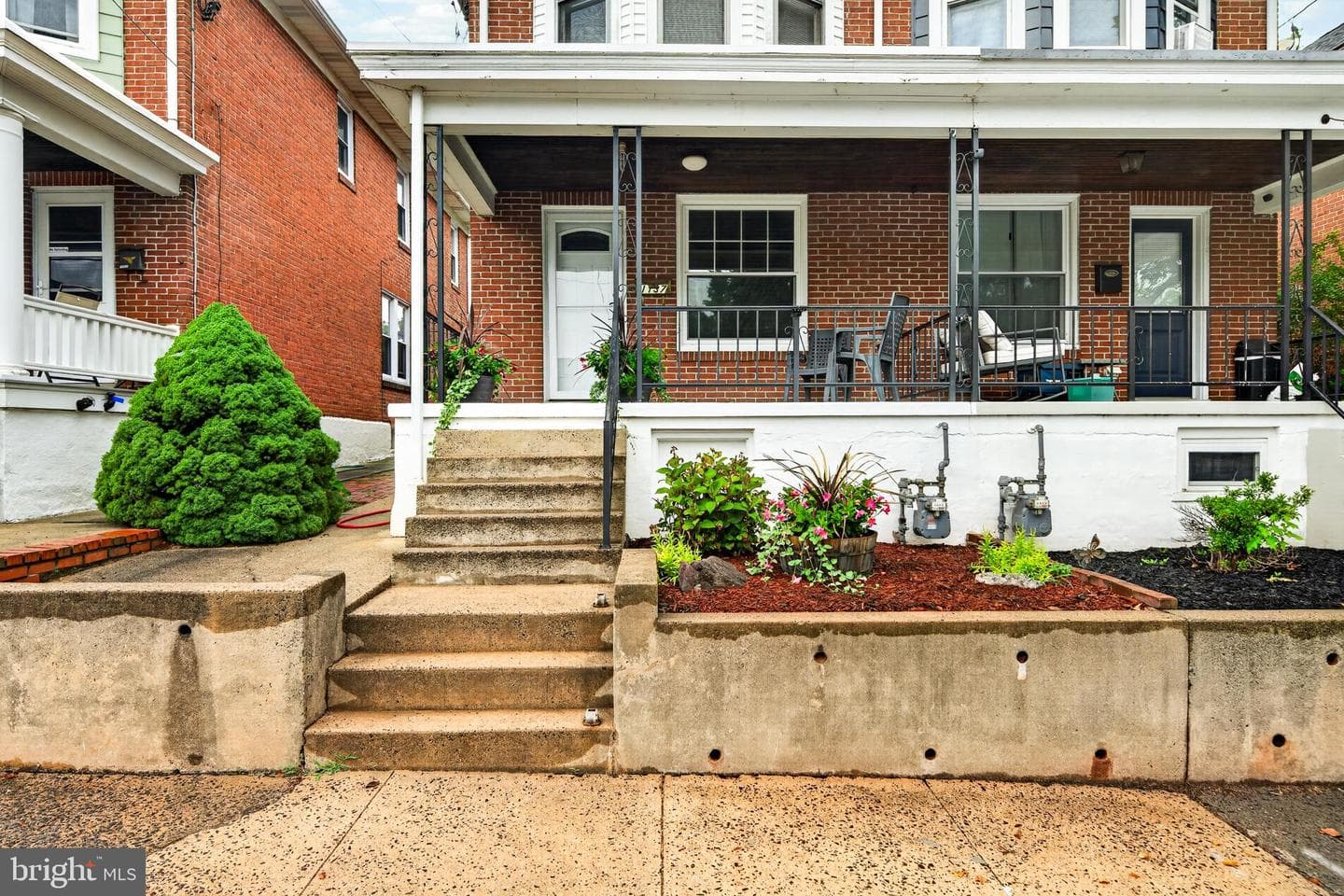 1137 South Street photo 4
