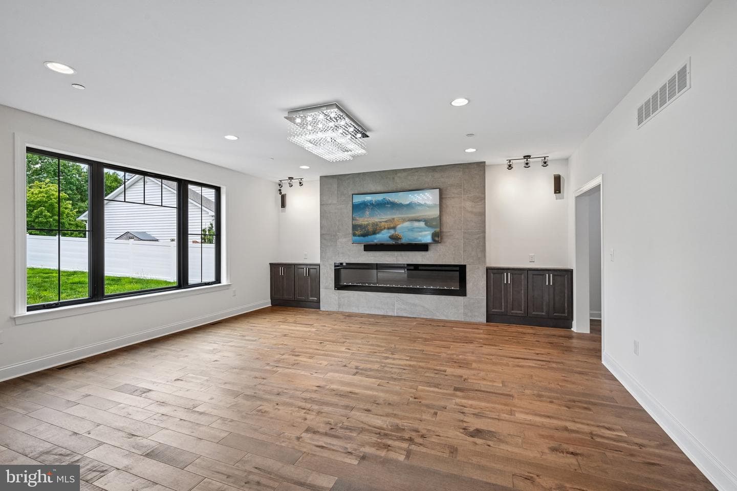 340 Anderson Road photo 8