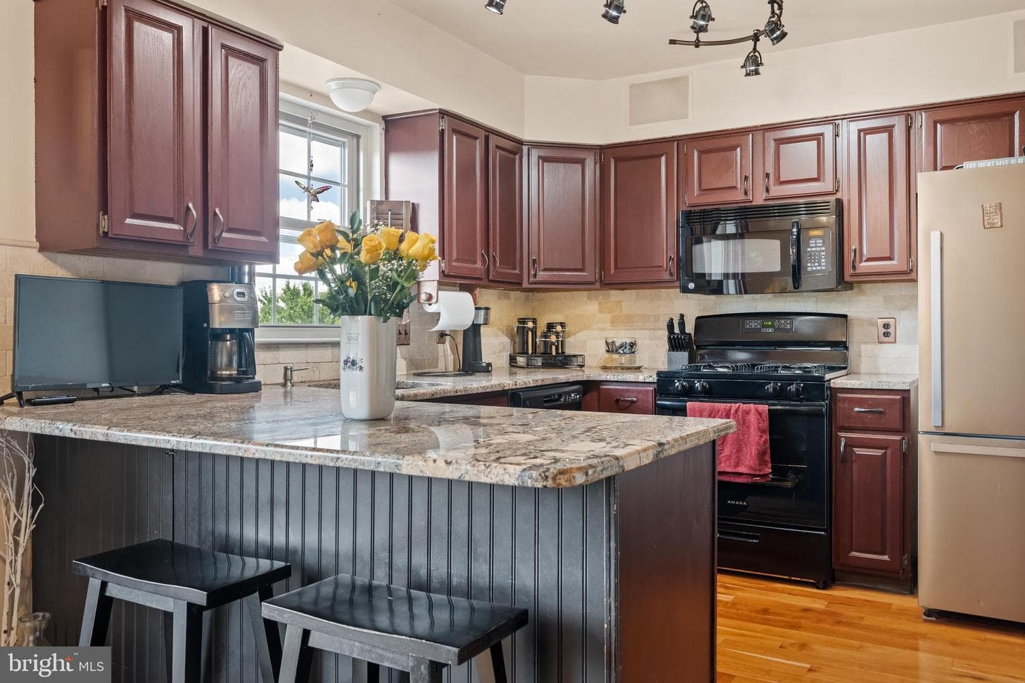 104 Hollytree Court photo 17
