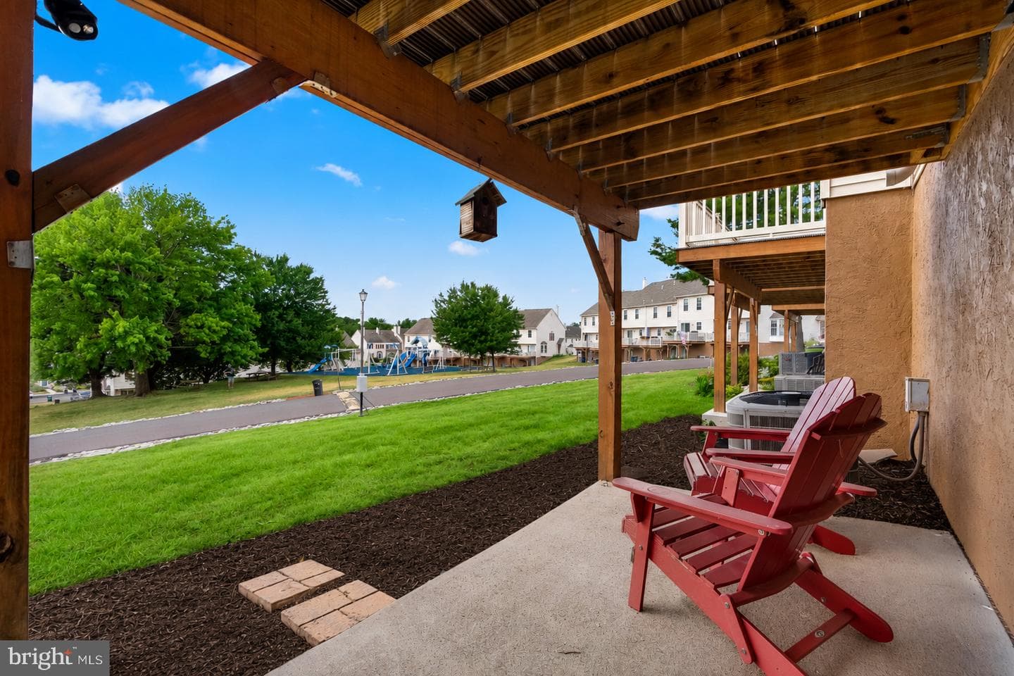 104 Hollytree Court photo 38