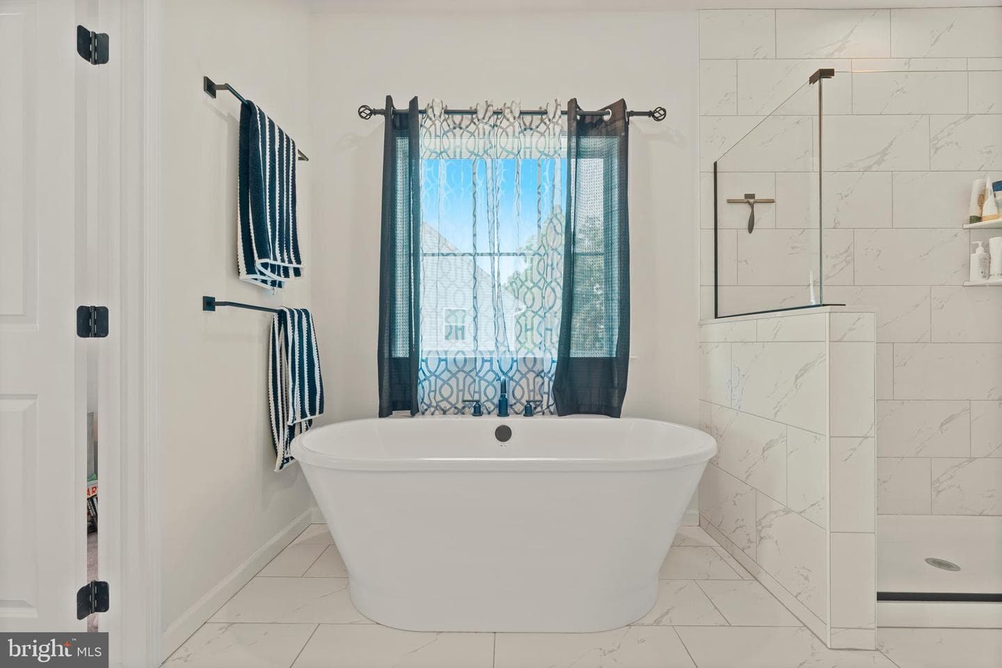 15 Patricia Drive photo 36