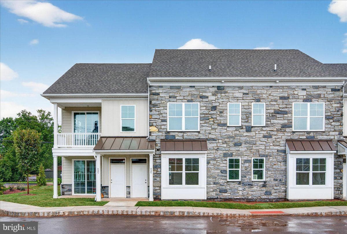 415 Isabelle Court #201, Harleysville