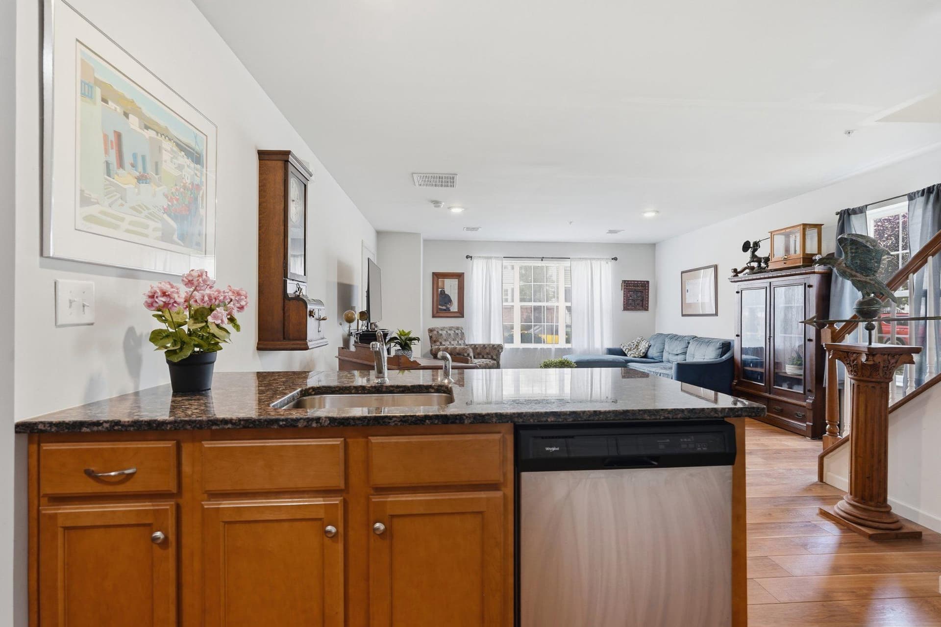 3041 Davenport Way #100 L photo 10