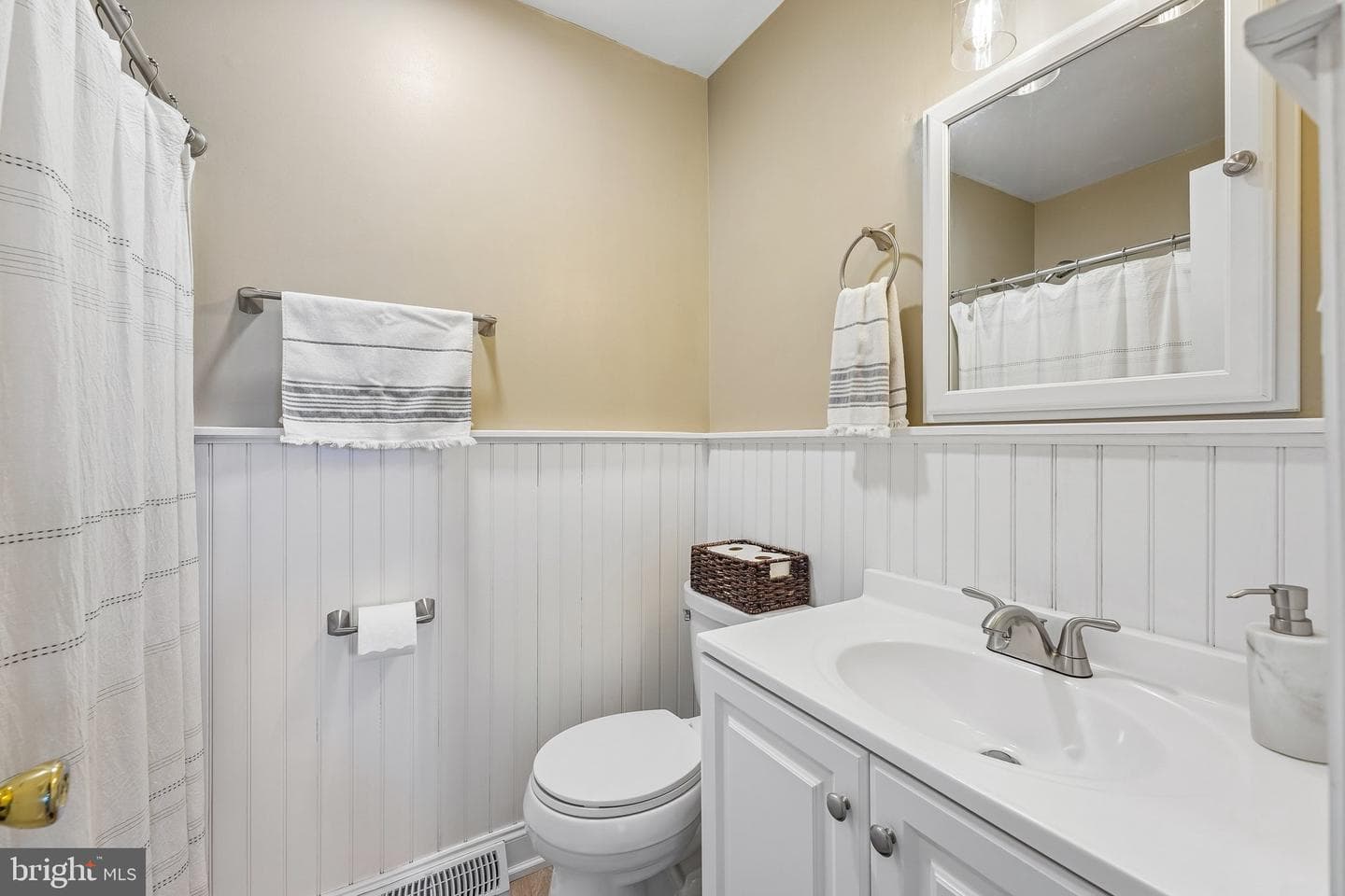154 Lafayette Court photo 21
