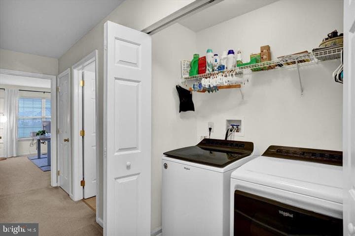 2305 Carriage Lane photo 15