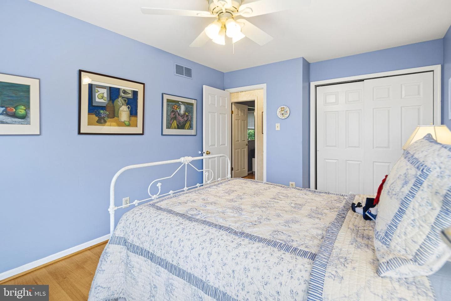 1233 Laura Lane photo 37