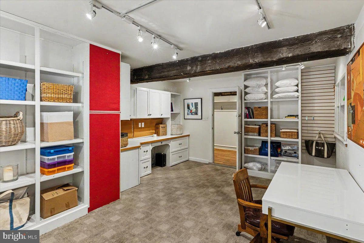 7029 Sheaff Lane photo 45
