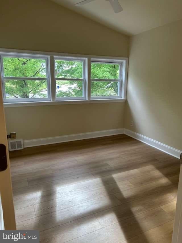 26 Camelot Drive photo 7