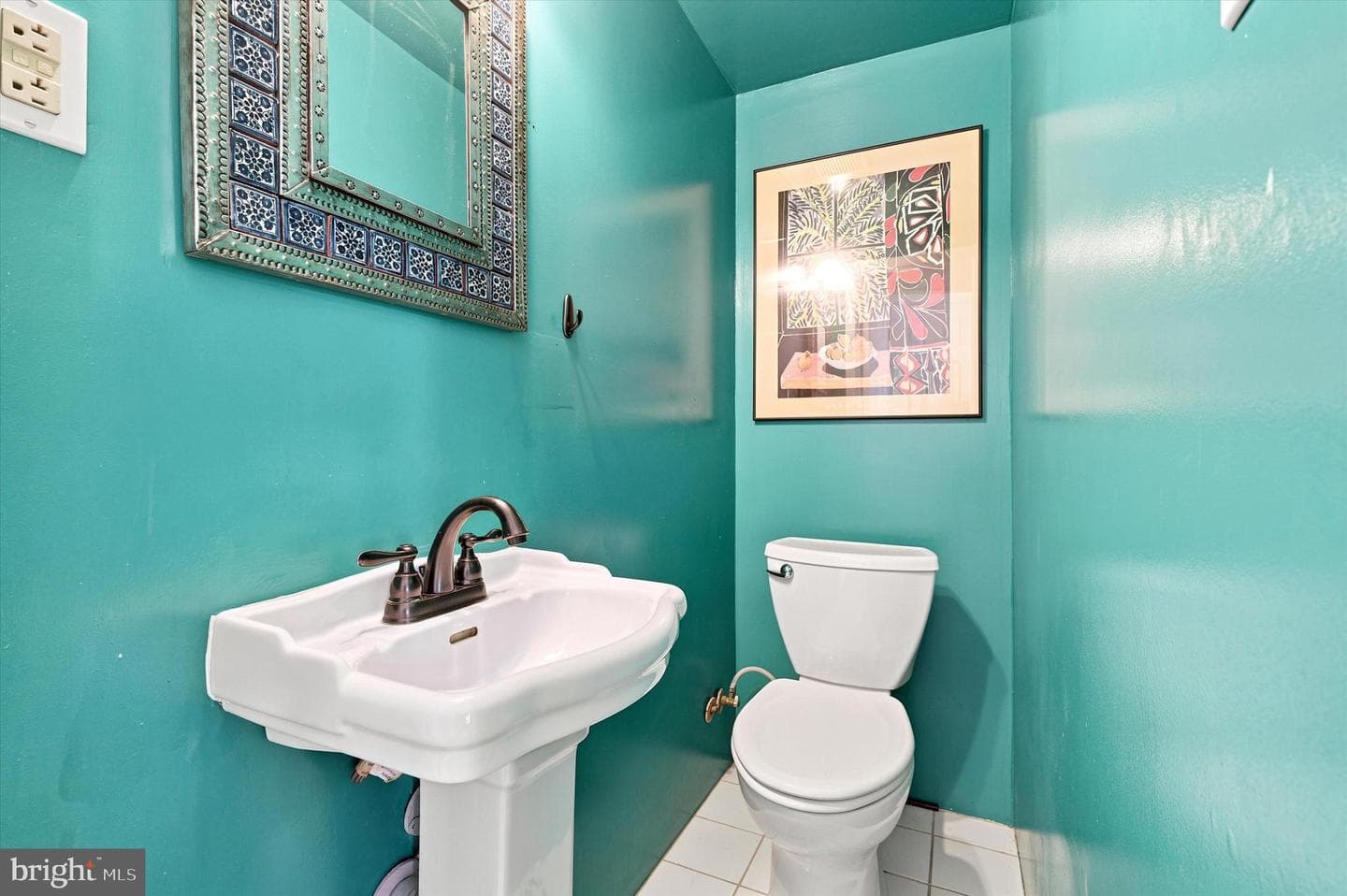1468 Hampstead Road photo 10