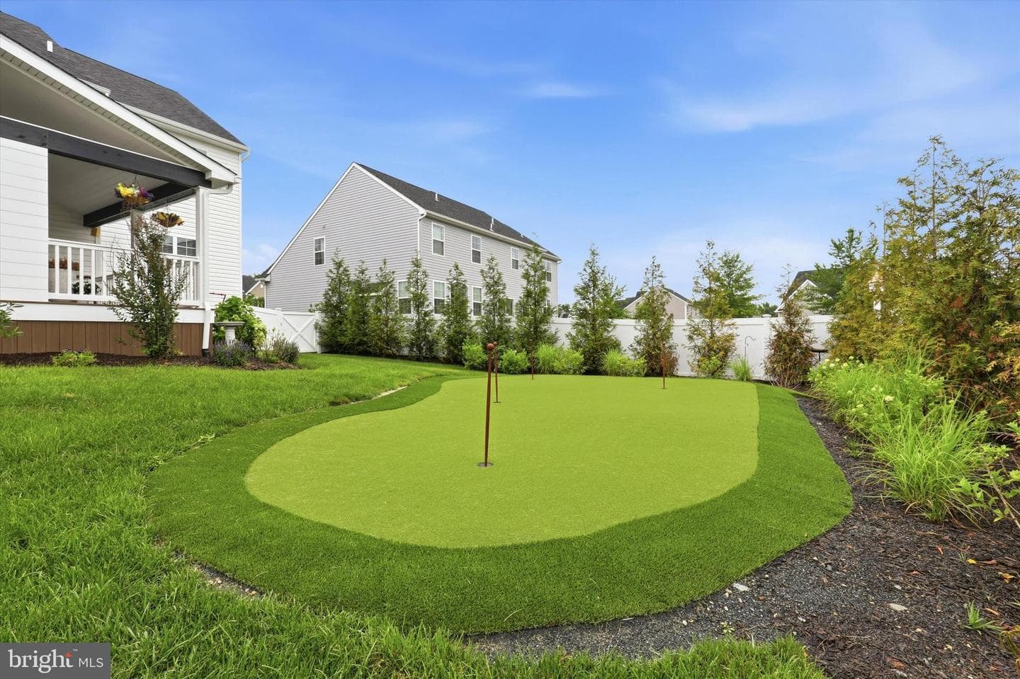 104 Worthington Circle photo 4