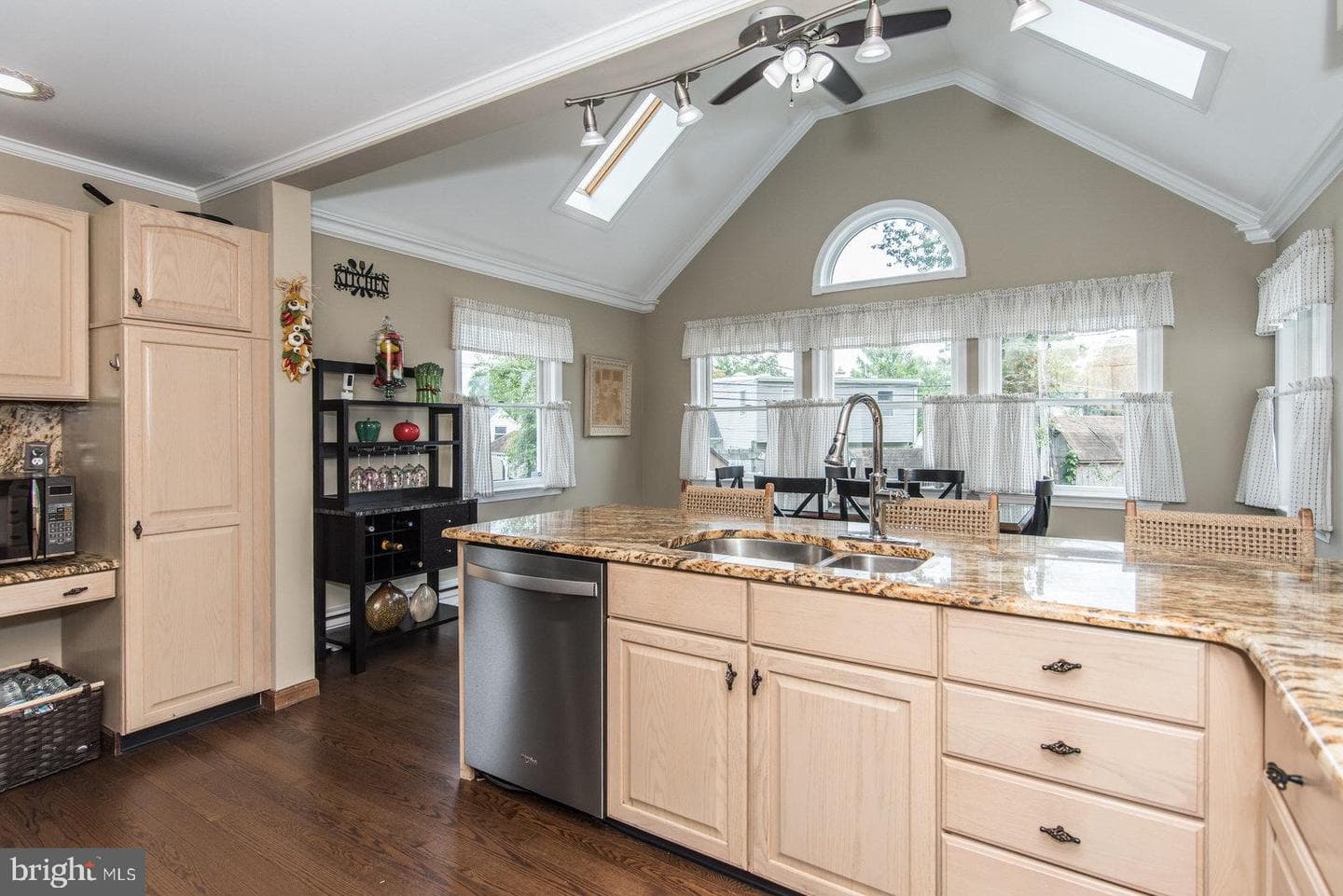 518 Stewart Road photo 38