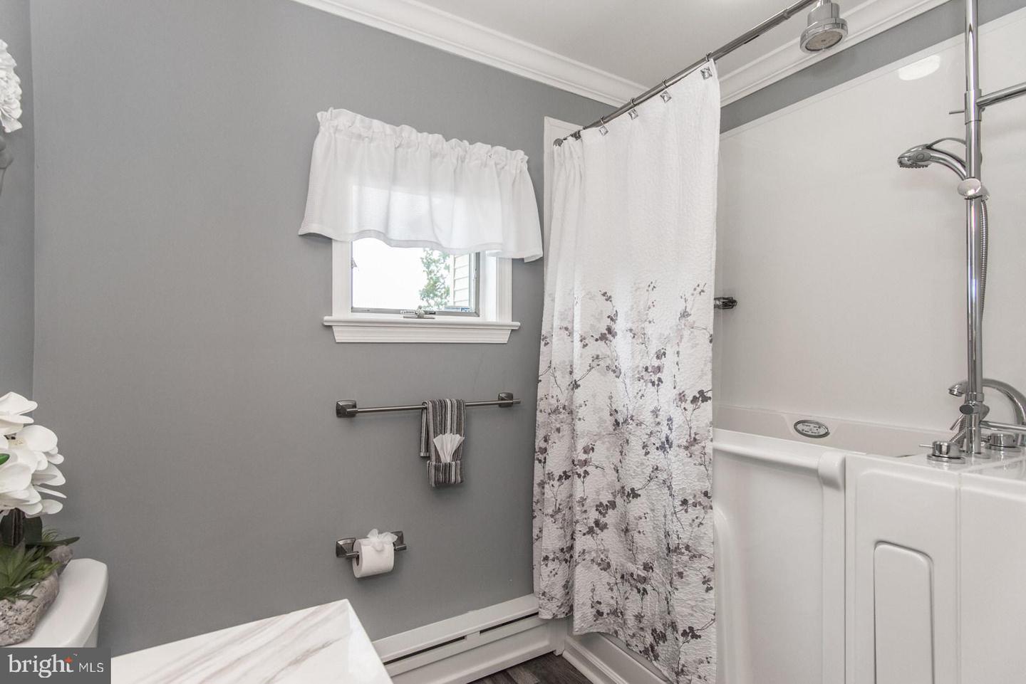 518 Stewart Road photo 81
