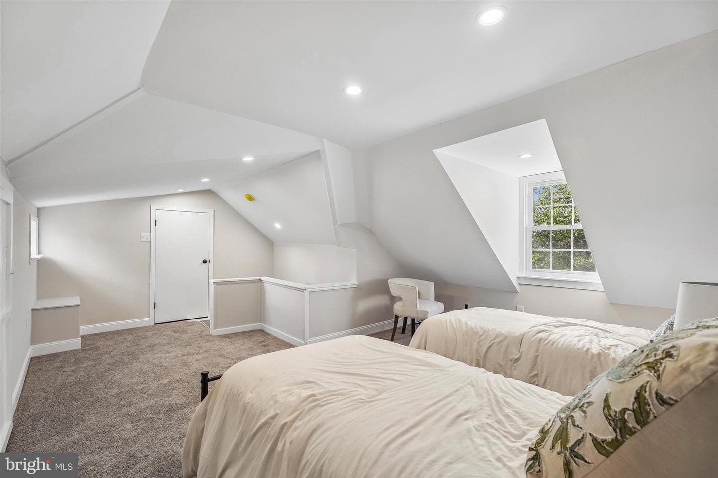 1409 Edgevale Road photo 28