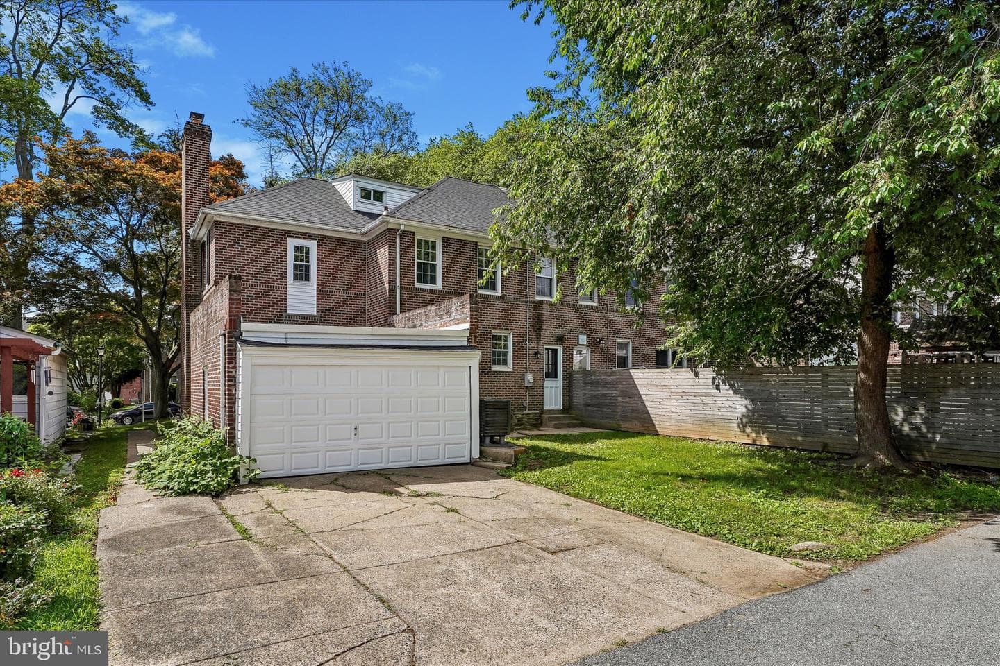 1409 Edgevale Road photo 35