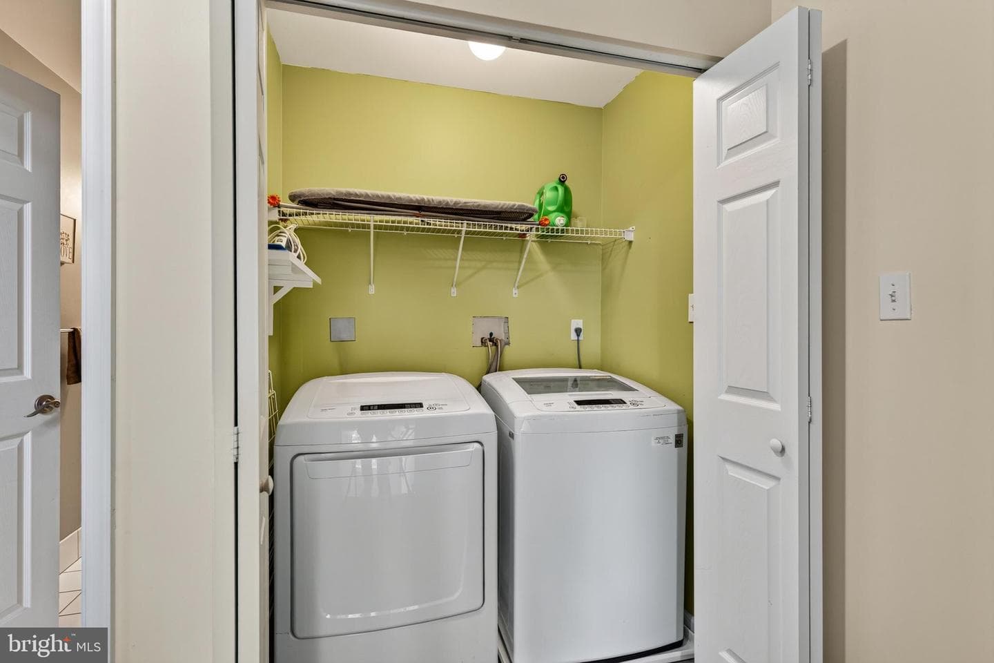 703 Green Street photo 23
